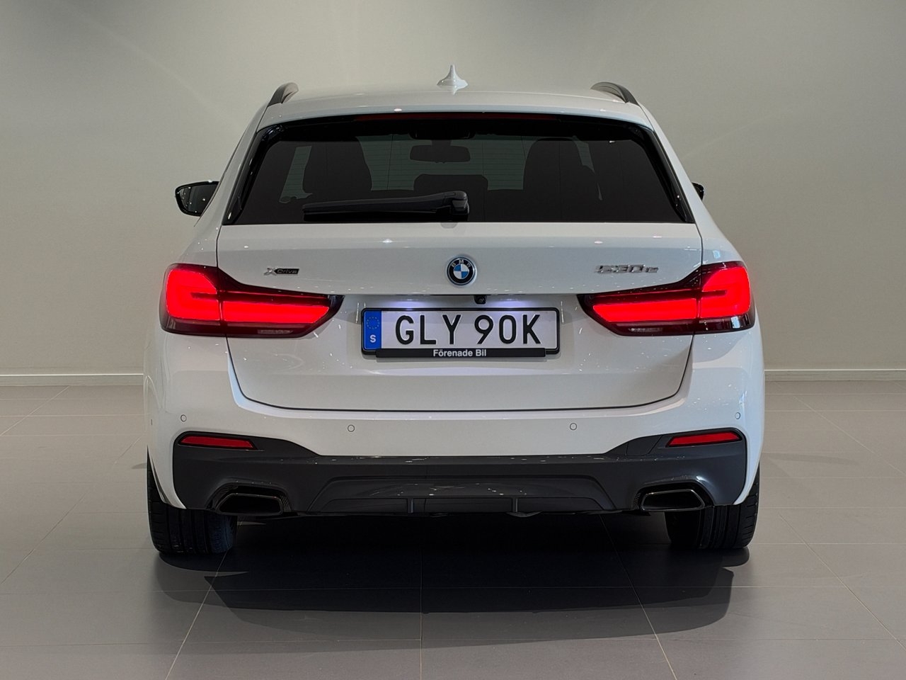 BMW 530 2023, kuva 4/10