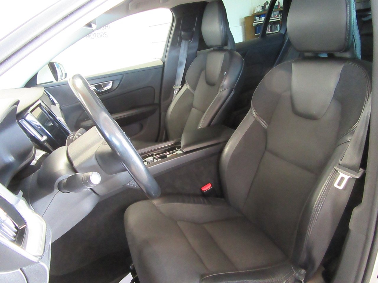 Volvo V60 Cross Country 2020, kuva 3/5