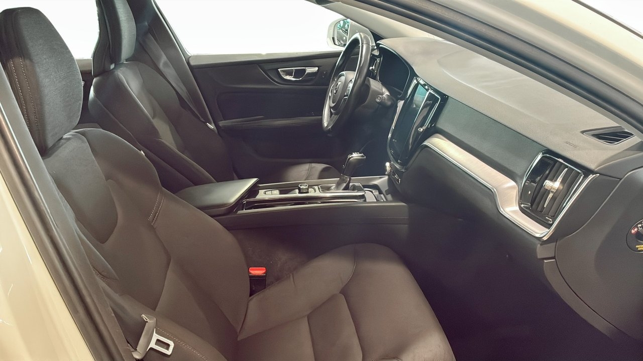 Volvo V60 D3 2019, bild 4/9