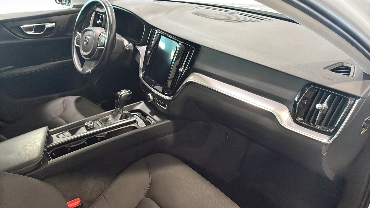 Volvo V60 D3 2019, bild 3/9