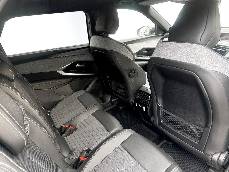 Peugeot 5008 GT Hybrid Aut 2026, bild 7/10