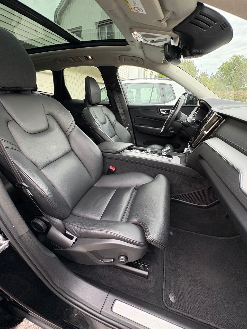 Volvo XC60 T8 Inscription AWD 2020, bild 4/10