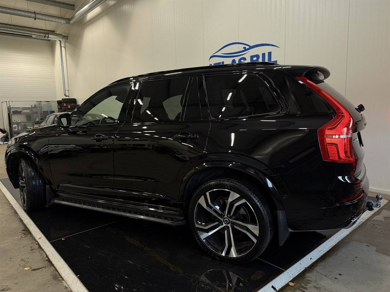 Volvo XC90 2021, bild 2/10