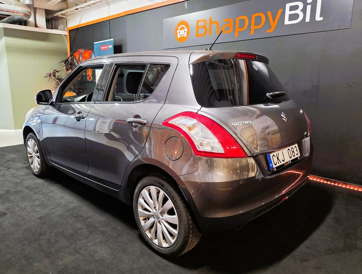 Suzuki Swift 2011, bild 5/10