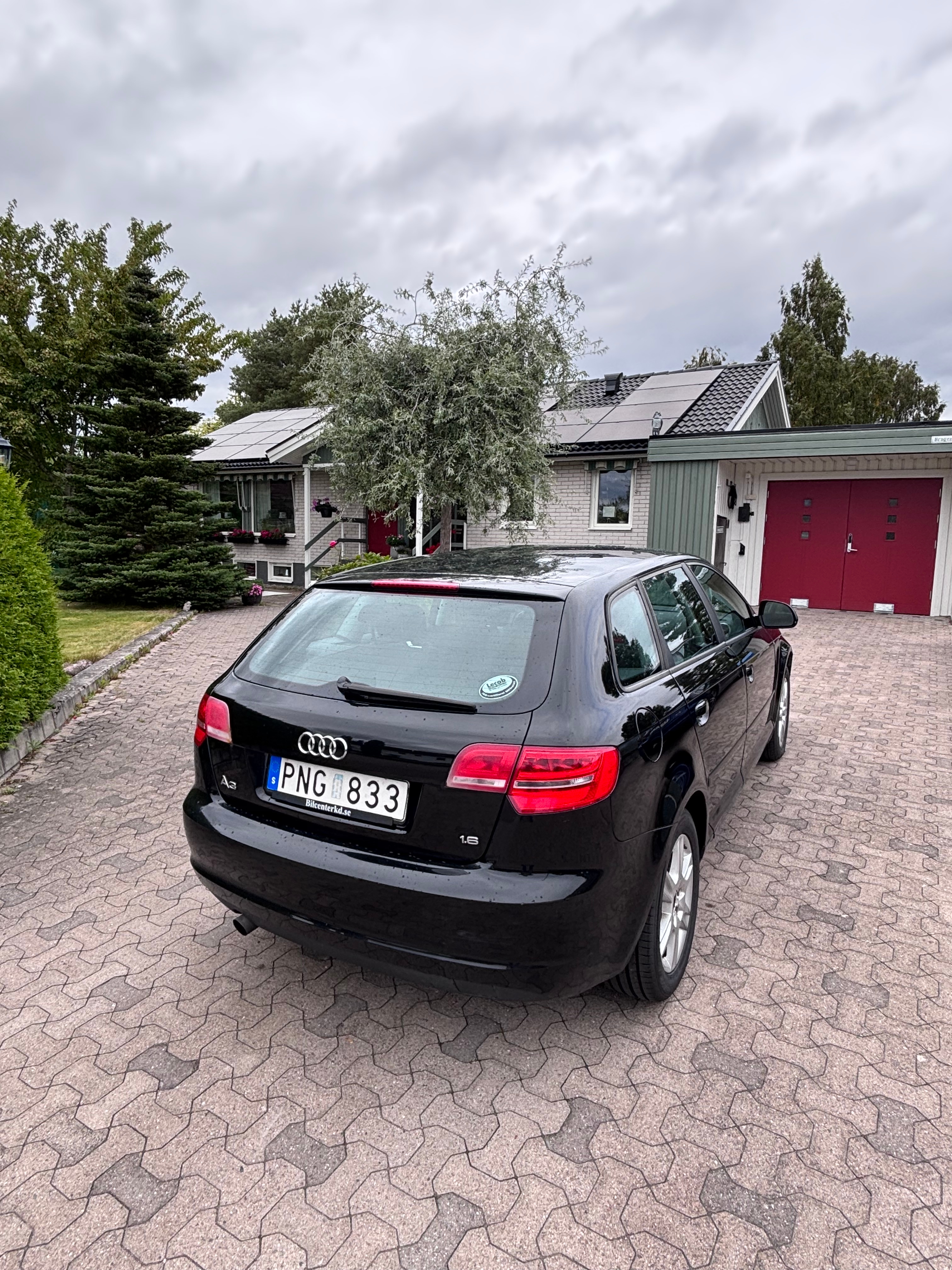 Audi A3 Sportback 1.6 E-Power 8v Manuell 2010, bild 3/6