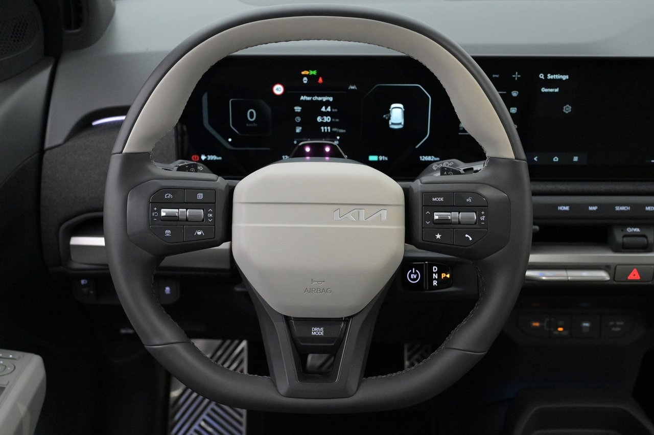 Kia EV3 Long Range GT Line Pano H/K 360 2025, bild 7/10