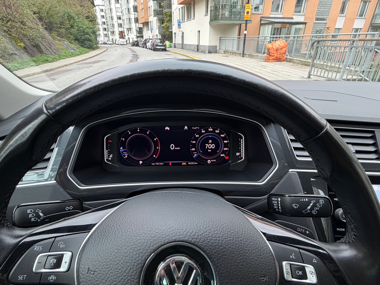 Volkswagen Tiguan 2020, bild 6/8
