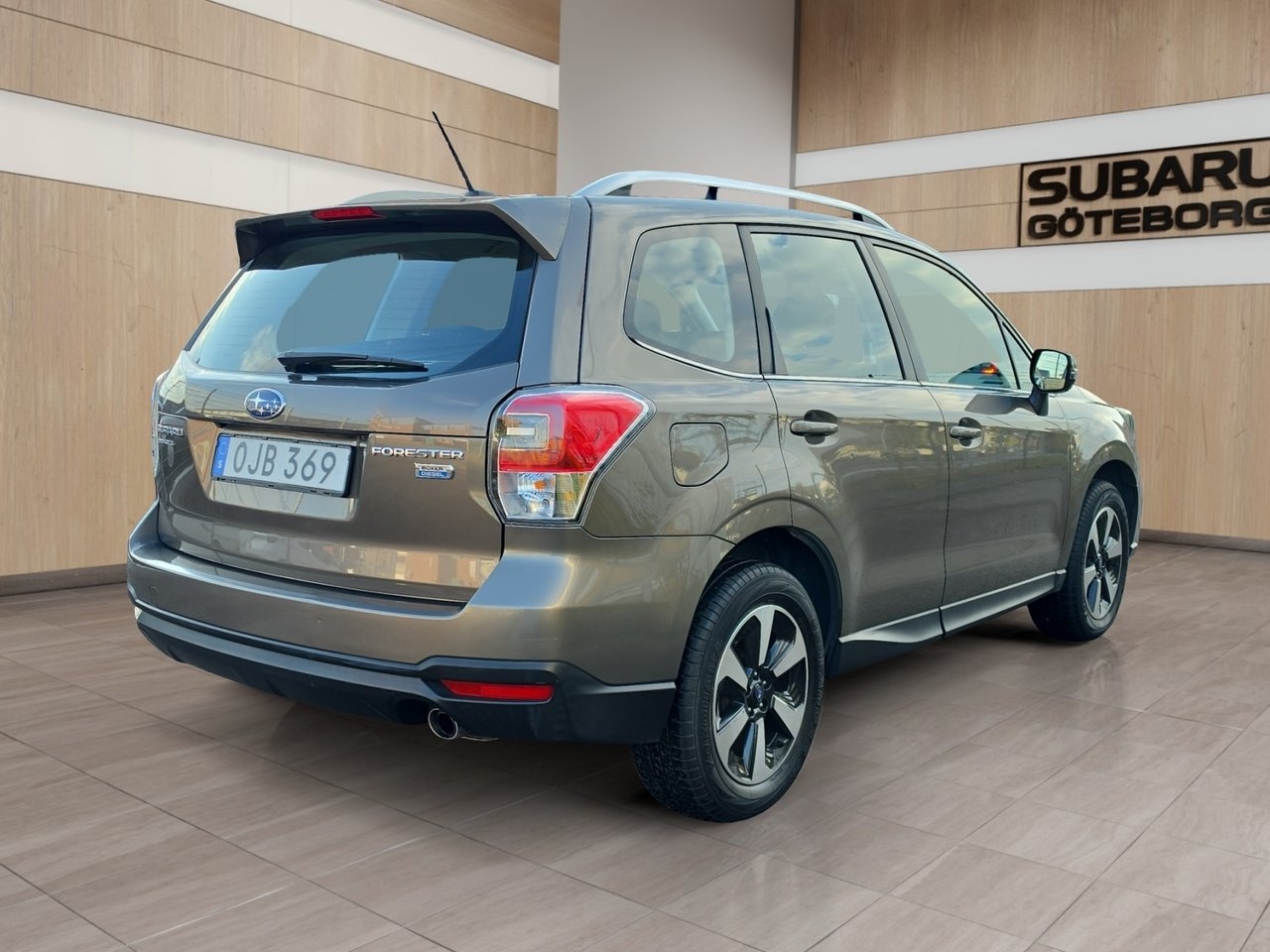 Subaru Forester 2.0D XS Aut AWD 2016, bild 2/10