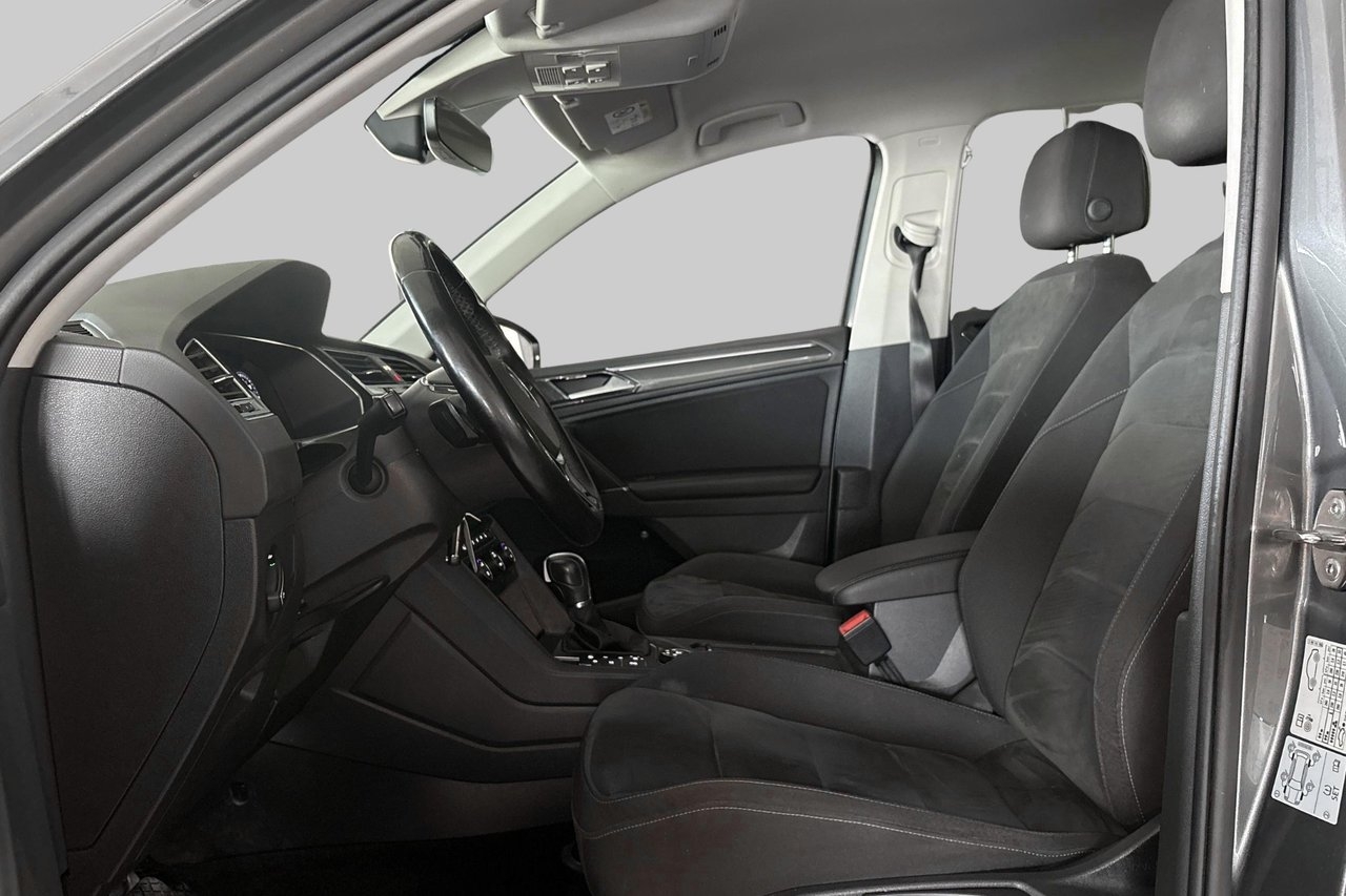 Volkswagen Tiguan 2017, bild 7/10