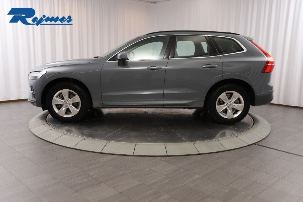 Volvo XC60 B4 AWD Diesel Core 2024, bild 3/10