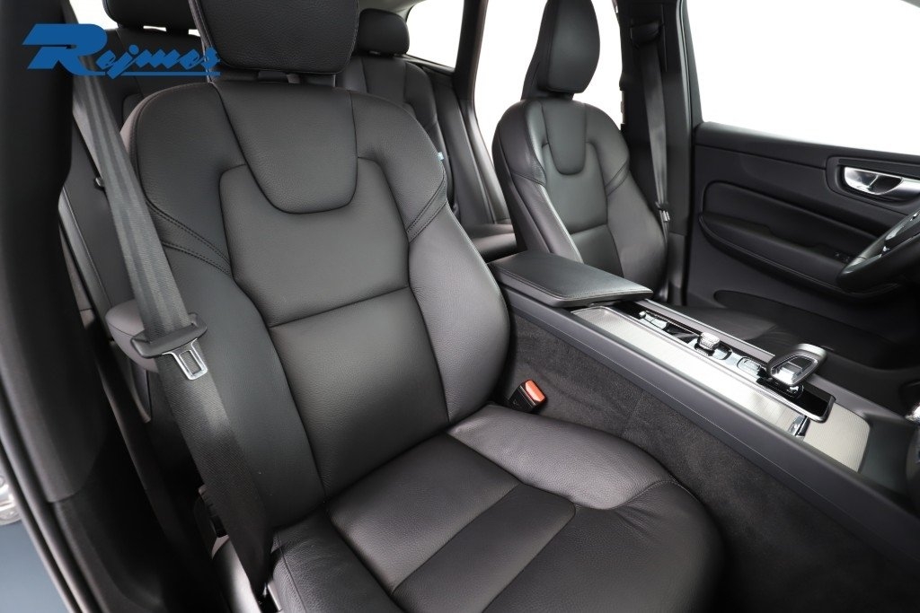 Volvo XC60 B4 AWD Diesel Core 2024, bild 6/10