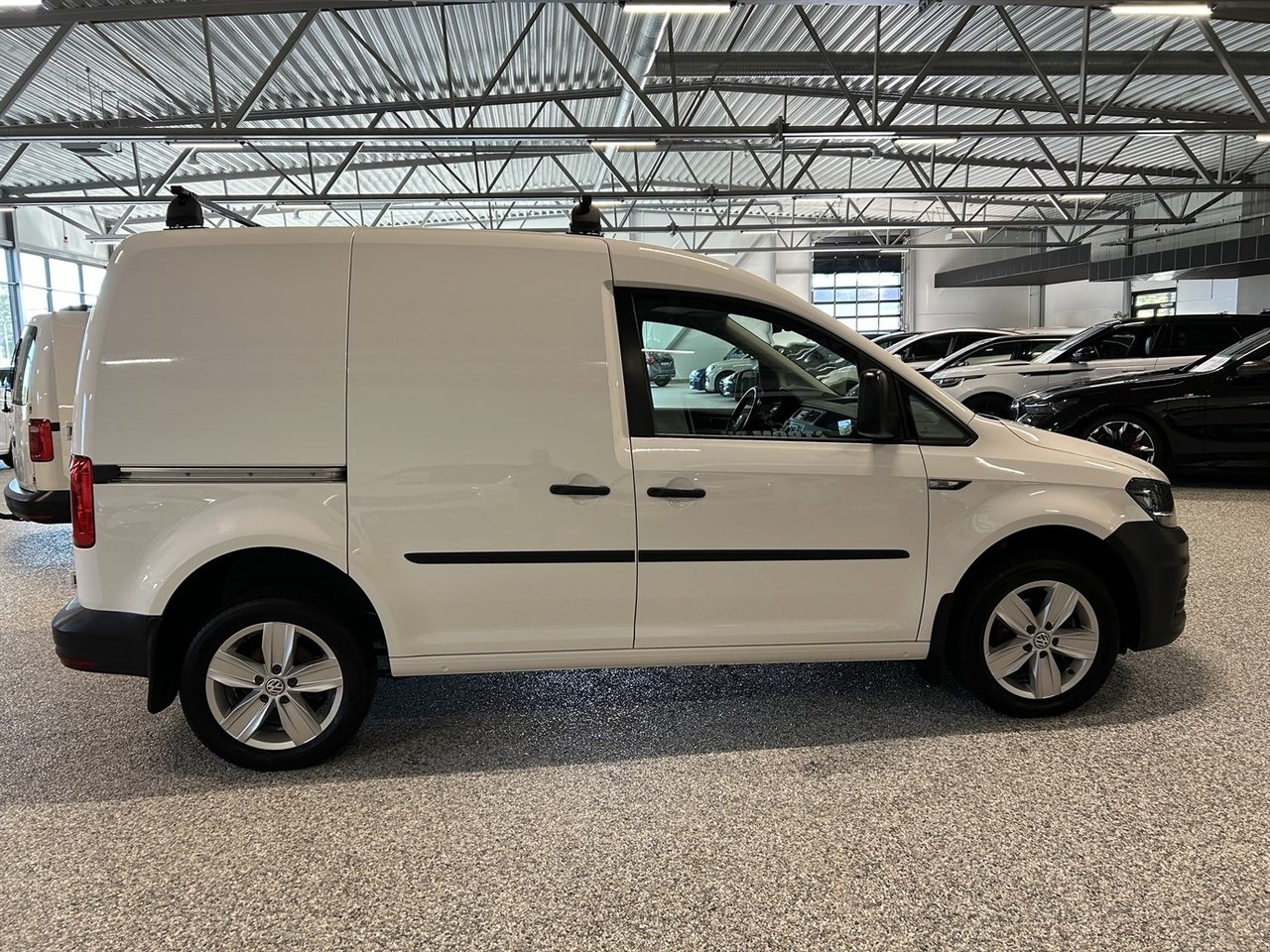 Volkswagen Caddy 2016, bild 7/10