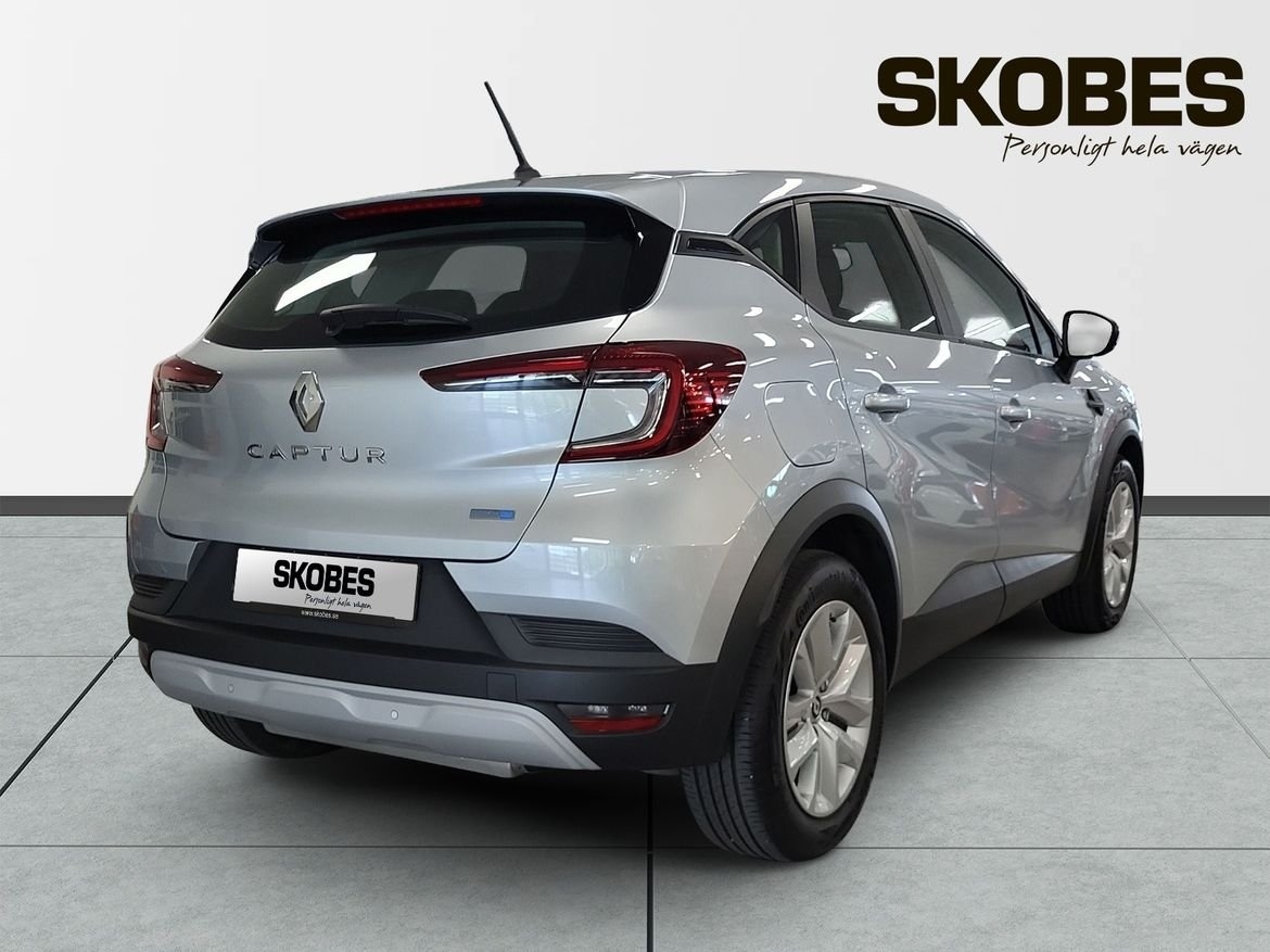 Renault Captur PHEV 160 Zen CVT II 2023, bild 7/10