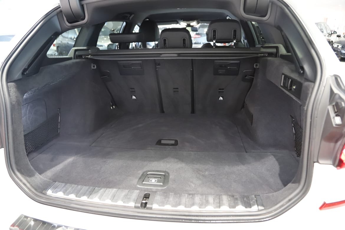BMW 330 i M Sport Värmare 2020, bild 7/10