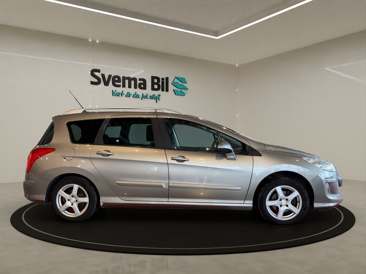 Peugeot 308 SW 1.6 HDi 110 HK Premium 2010, bild 4/10