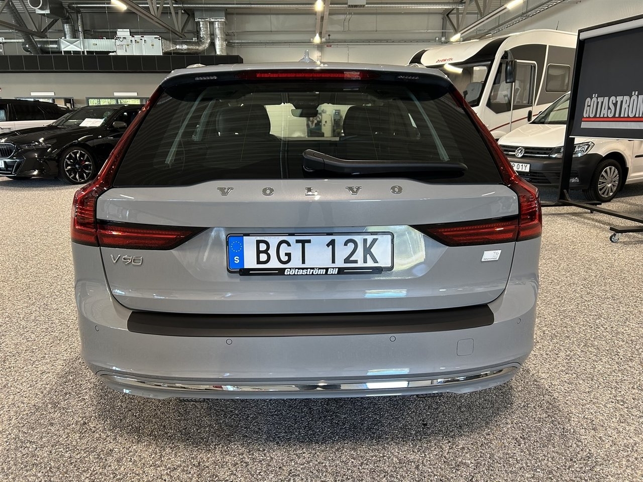 Volvo V90 2024, kuva 3/10