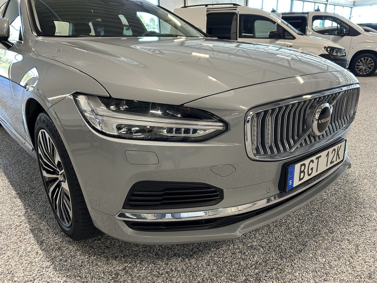 Volvo V90 2024, kuva 6/10