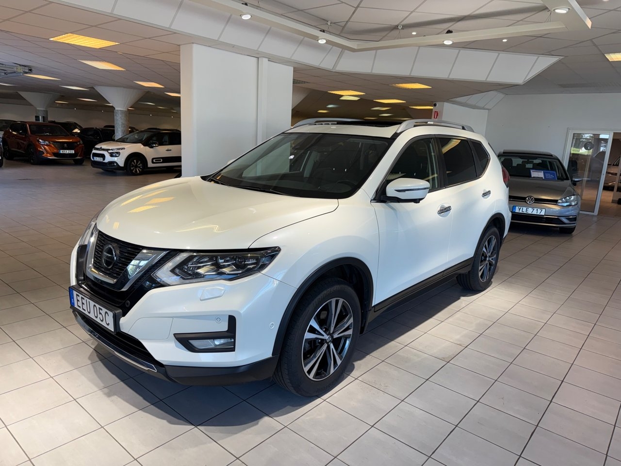 Nissan X-Trail 2020, bild 2/10