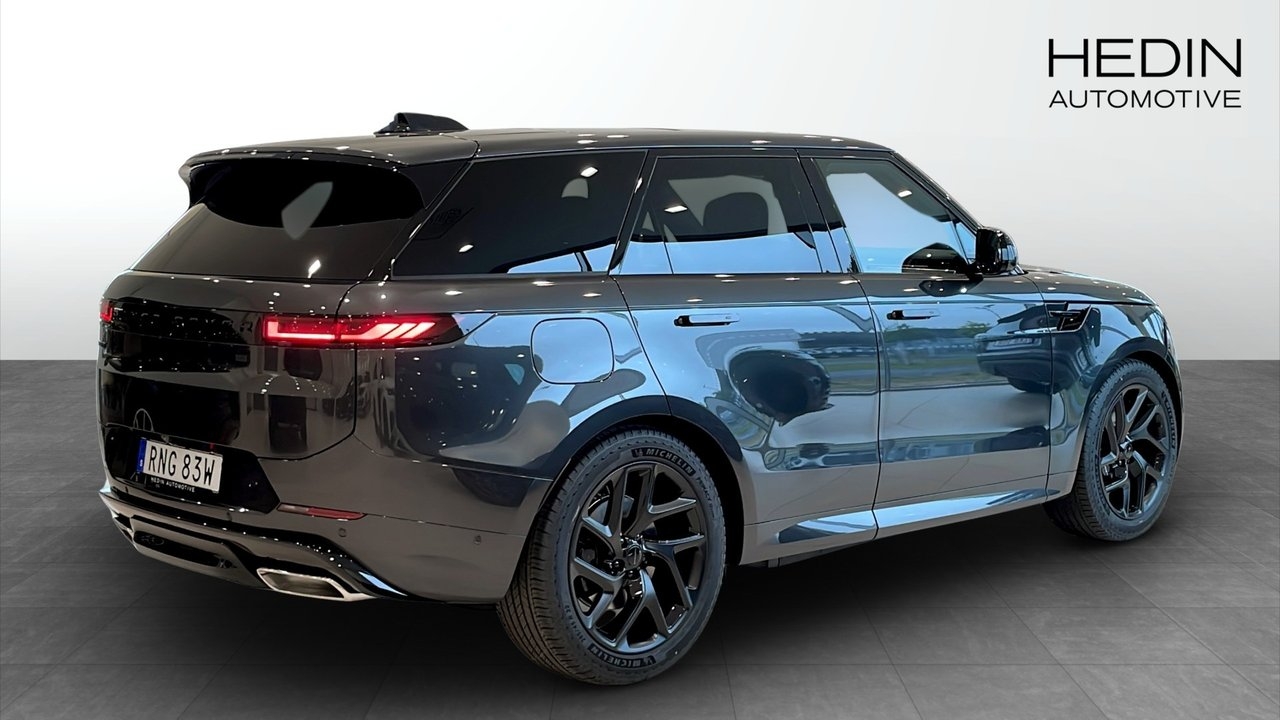 Land Rover Range Rover Sport 2027, photo 2/12
