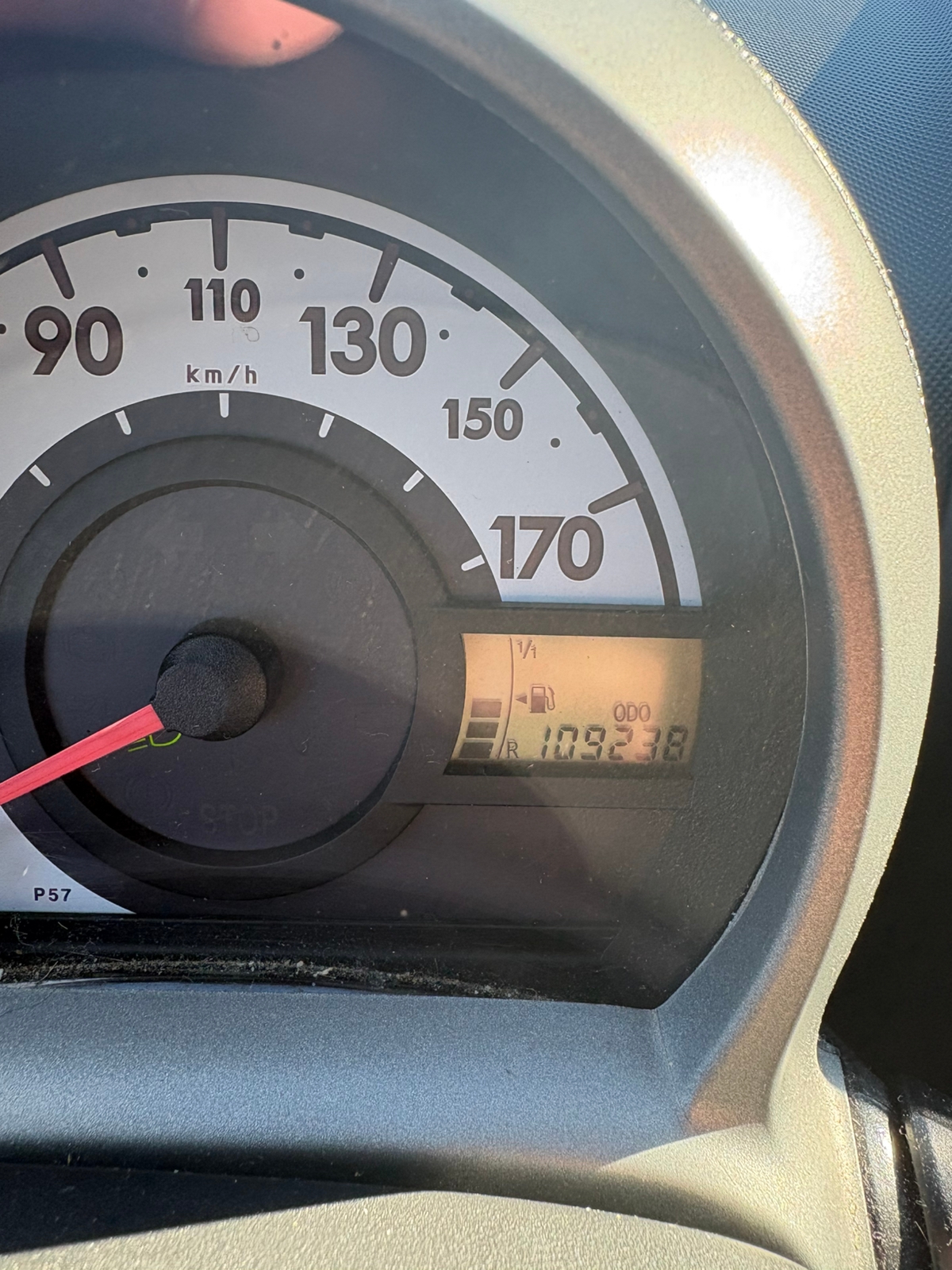 Toyota Aygo 5-dörrar 1.0 VVT-i Manuell 2011, bild 6/6