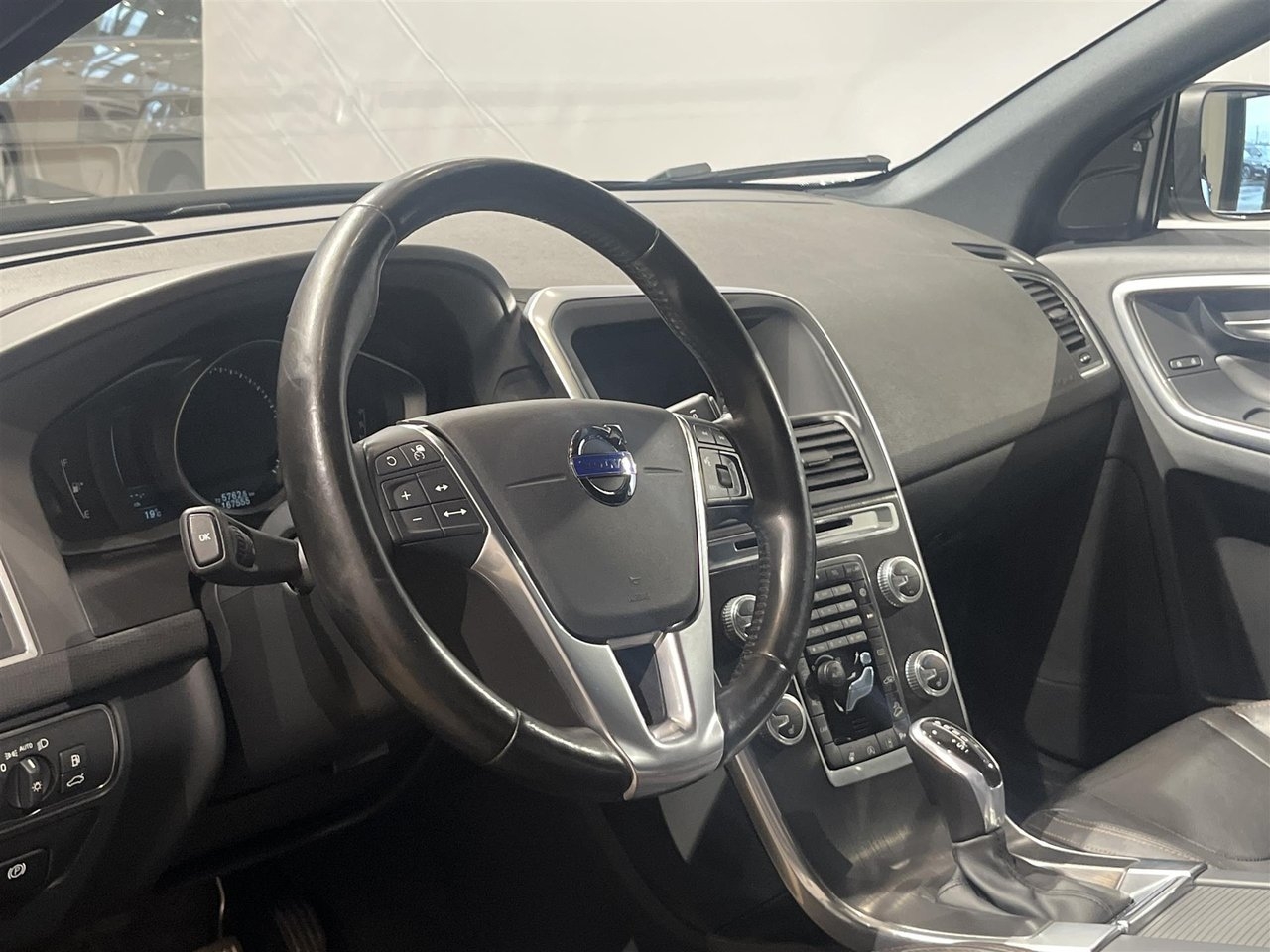 Volvo XC60 2016, bild 3/14