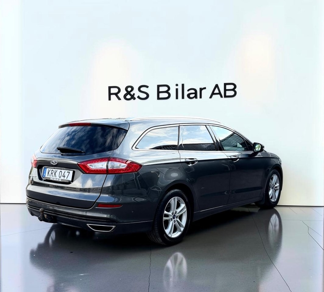 Ford Mondeo 2015, photo 7/10
