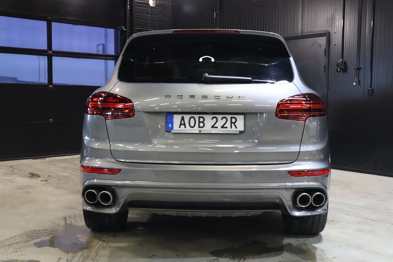 Porsche Cayenne S E-Hybrid (416hk) Pano 2017, bild 5/10