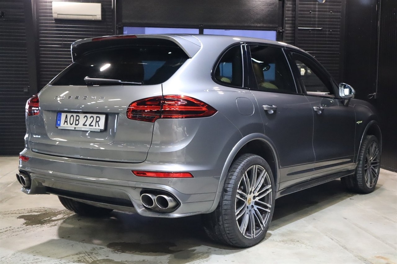 Porsche Cayenne S E-Hybrid (416hk) Pano 2017, bild 6/10