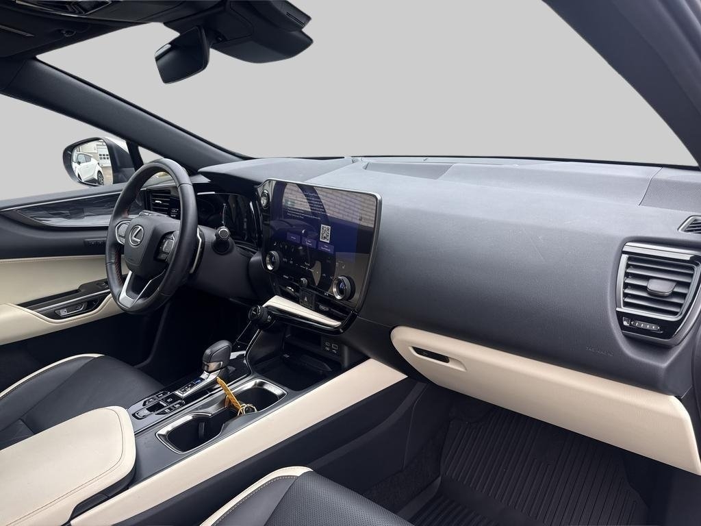Lexus NX 450h+ Executive Teknikpaket 2023, kuva 6/10