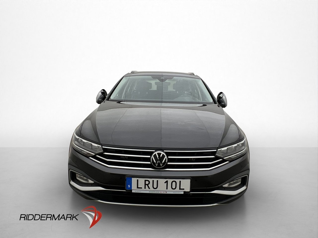 Volkswagen Passat 2024, bild 2/10