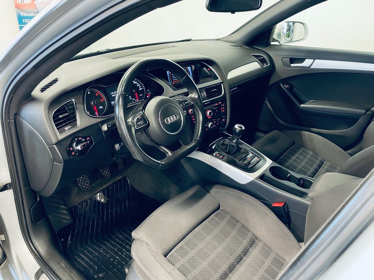 Audi A4 2013, bild 6/10