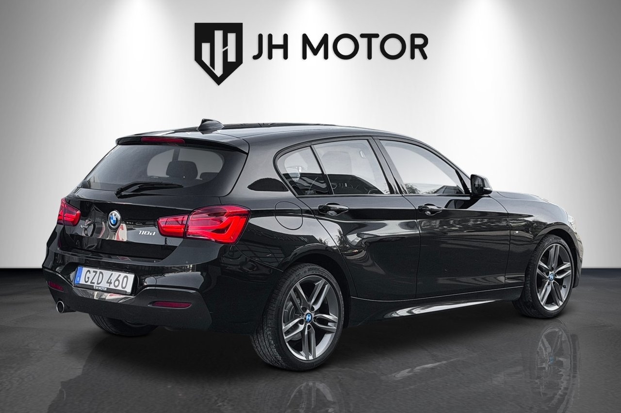 BMW 118 2017, photo 6/10