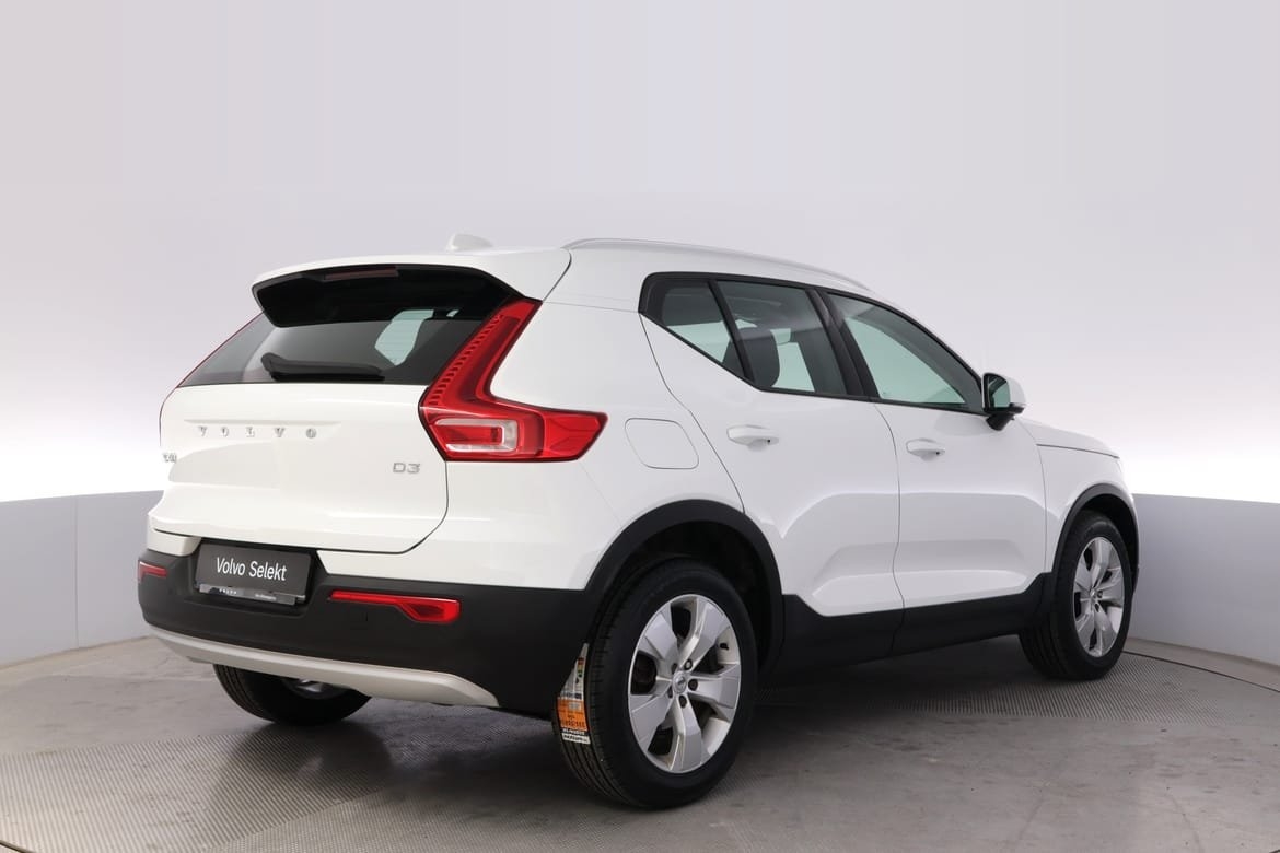 Volvo XC40 D3 FWD Momentum 2021, bild 4/10