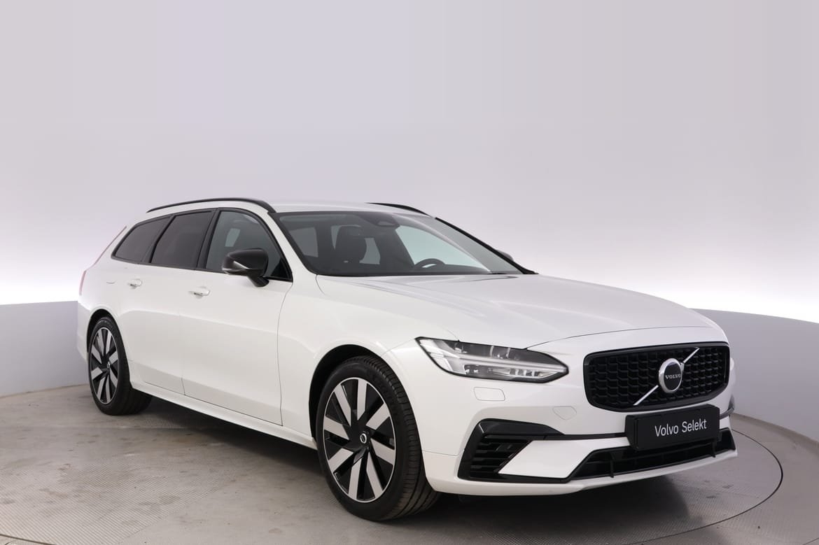 Volvo V90 T6 Plus Dark Edition 2025, photo 6/10