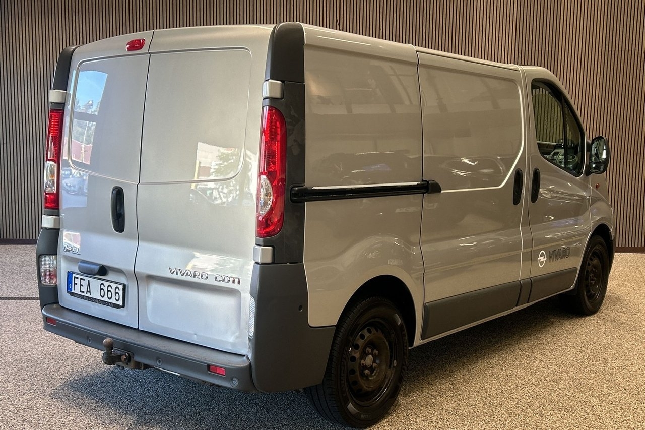 Opel Vivaro Skåpbil 2.9t 2.0 CDTI 2014, bild 4/8