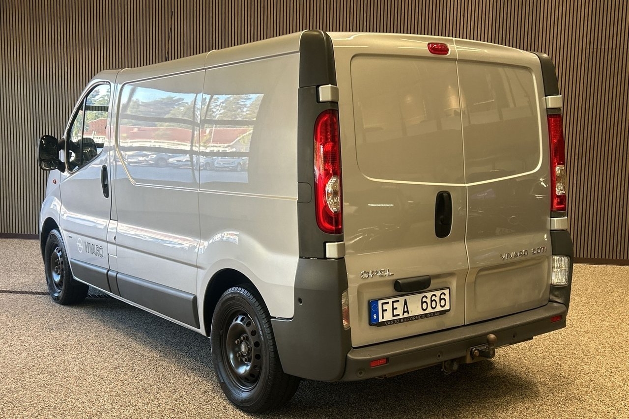 Opel Vivaro Skåpbil 2.9t 2.0 CDTI 2014, bild 3/8