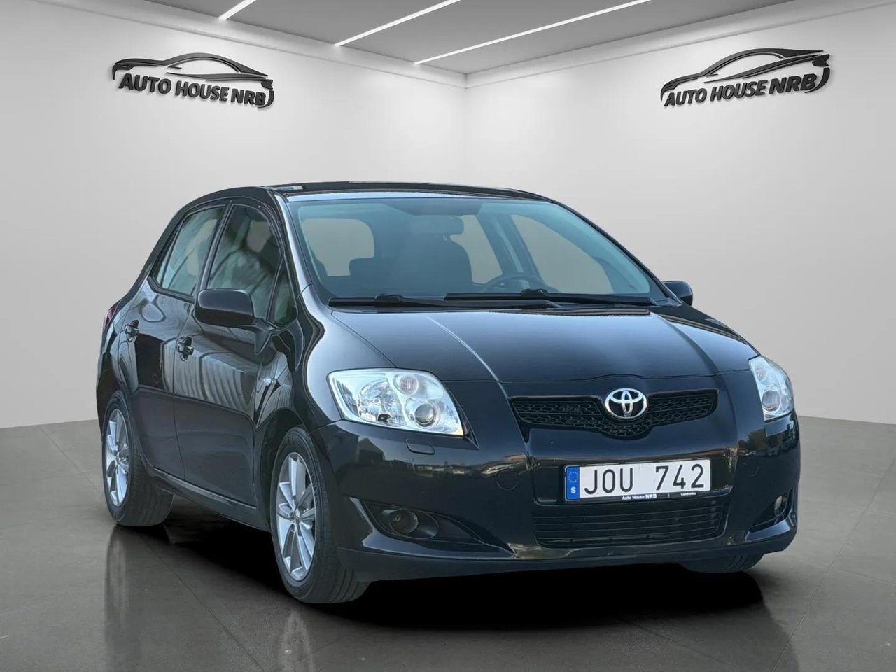 Toyota Auris 2009, photo 5/10