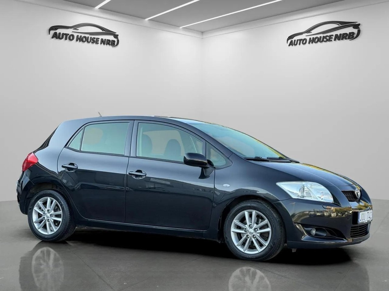 Toyota Auris 2009, photo 4/10