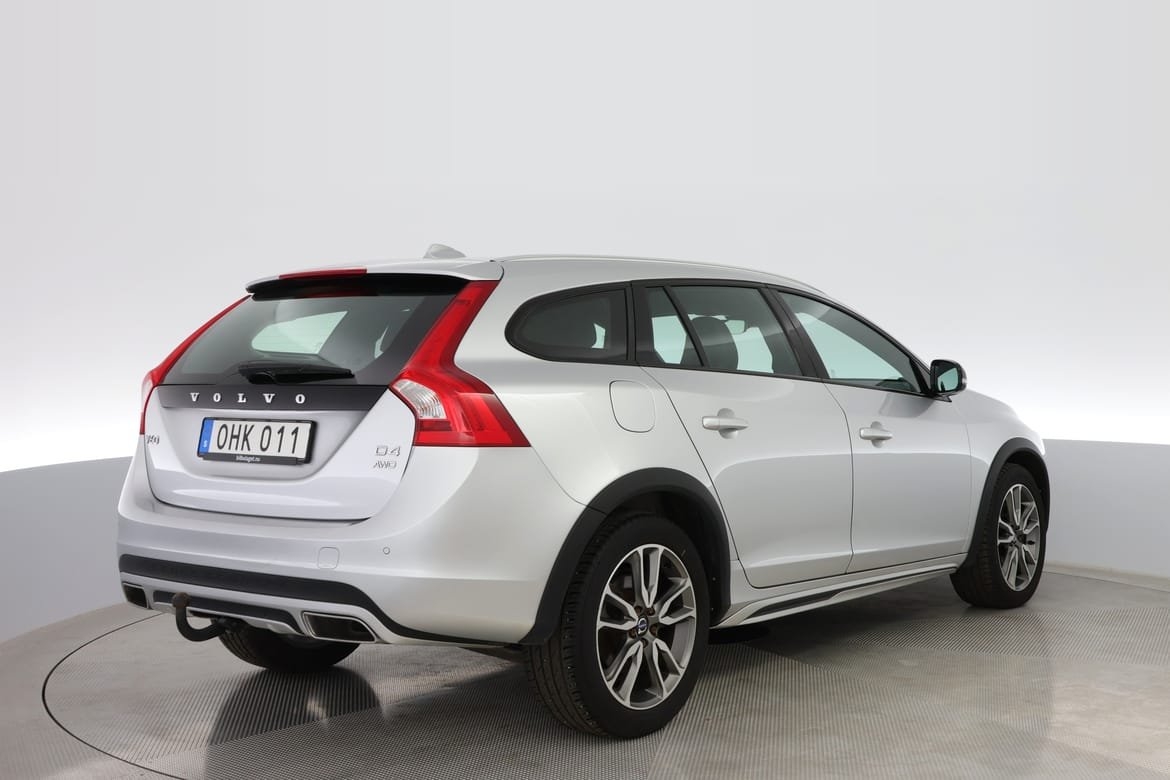 Volvo V60 Cross Country 2017, bild 4/10