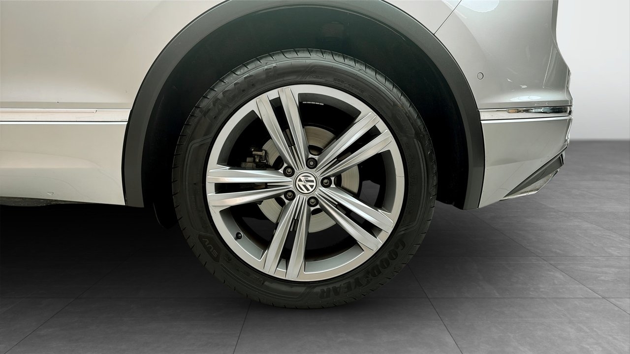 Volkswagen Tiguan 2019, bild 6/10