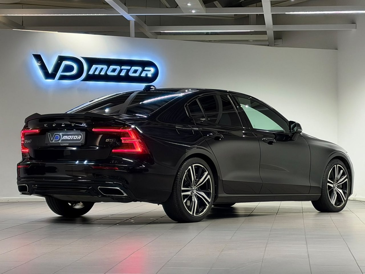 Volvo S60 2021, bild 4/10