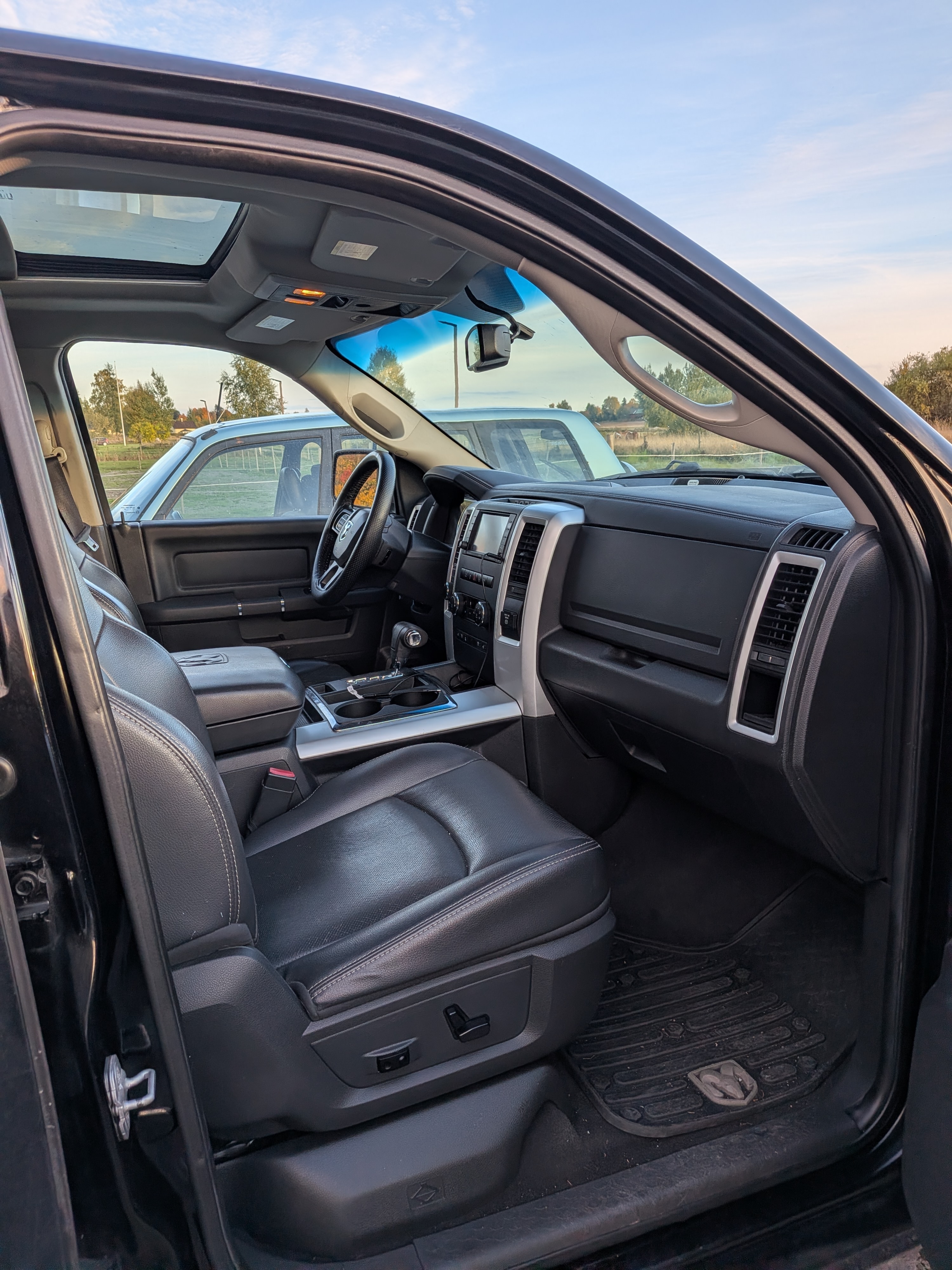 RAM 1500 2012, bild 4/9