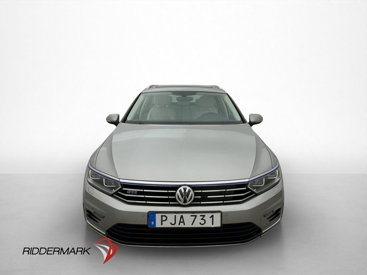 Volkswagen Passat 2017, bild 2/10