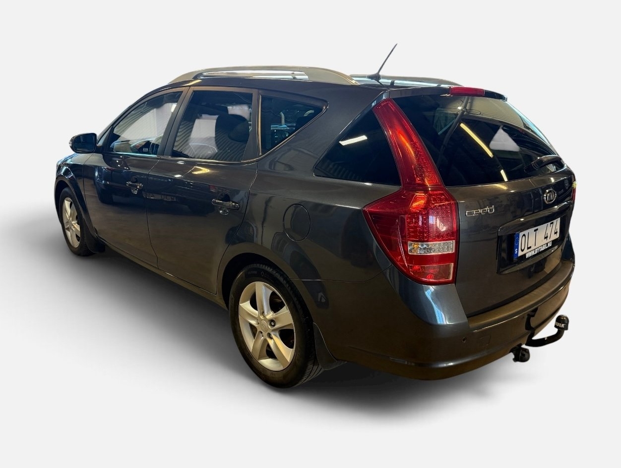 Kia Ceed cee'd_sw 1.6 CRDi ECO Euro 5 2011, bild 4/10