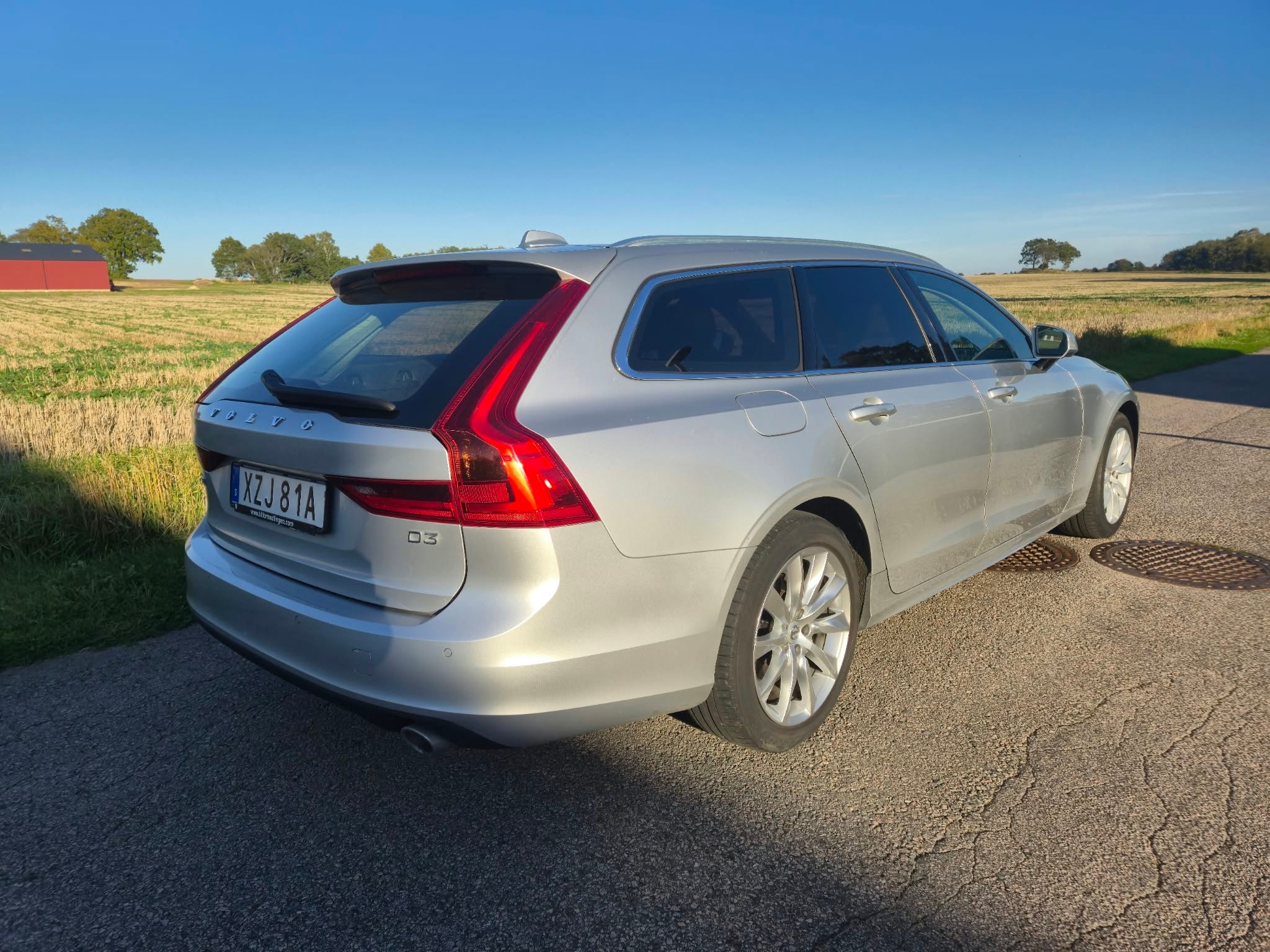 Volvo V90 D3 Manuell 2020, bild 6/10