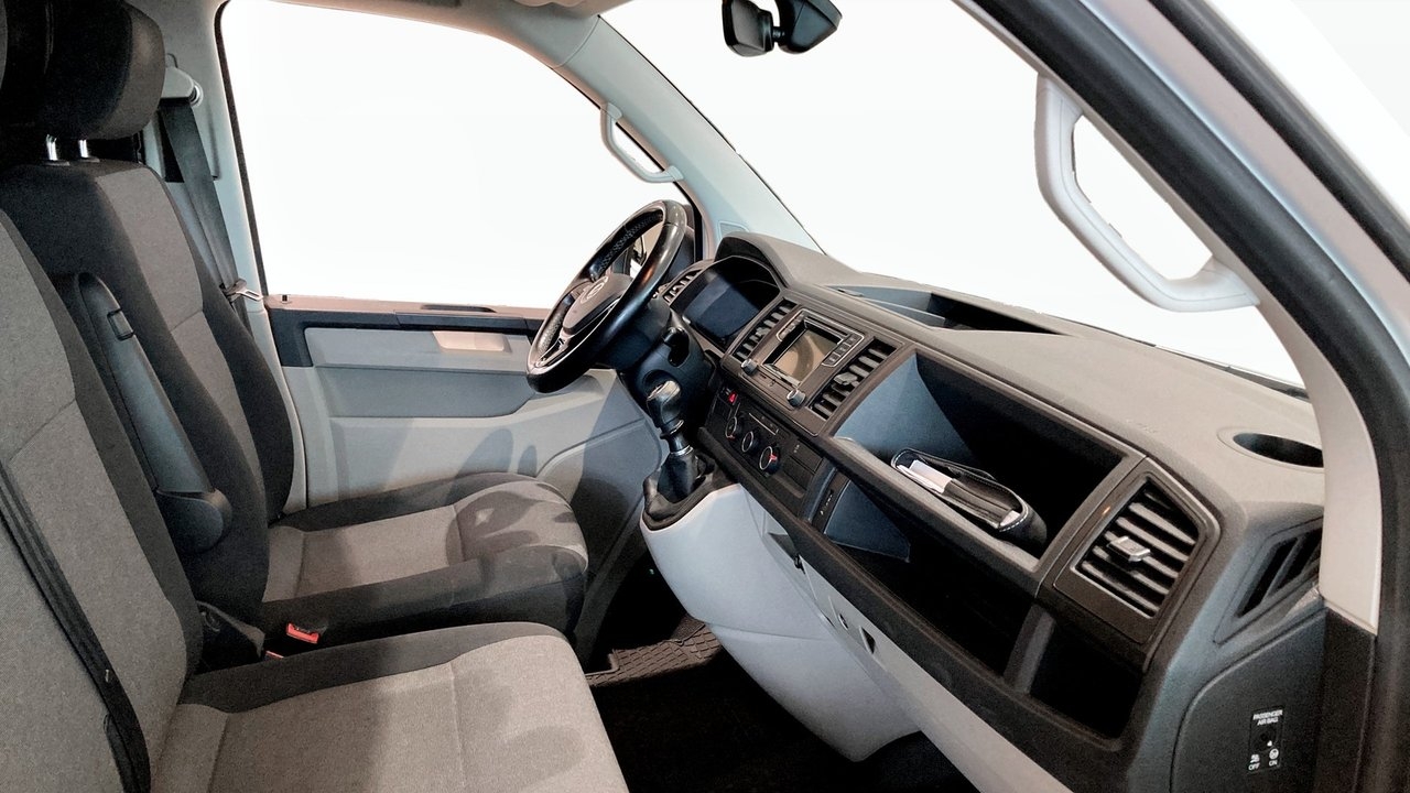 Volkswagen Transporter 2.0 TDI BMT 2019, kuva 3/9