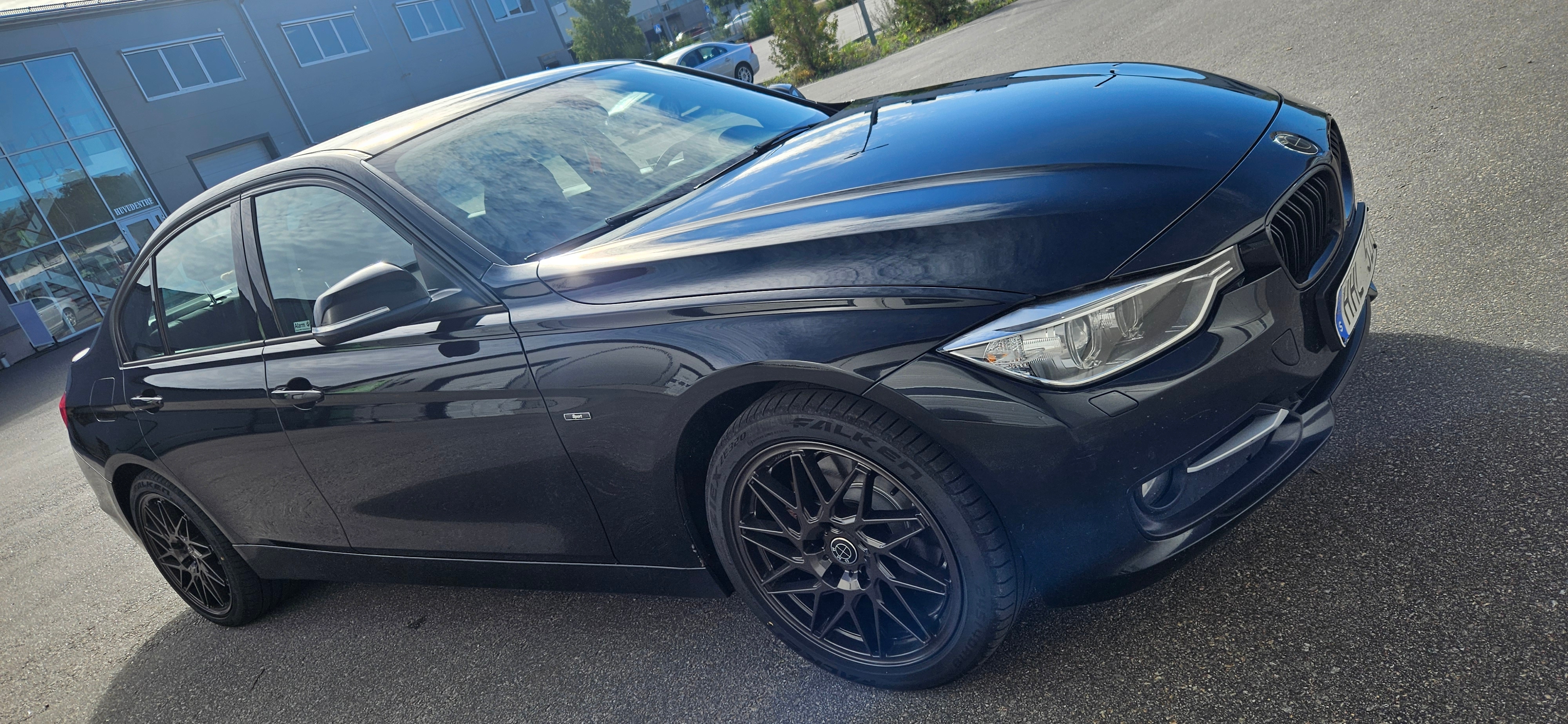 BMW 320 d xDrive Sedan Steptronic 2014, bild 8/8