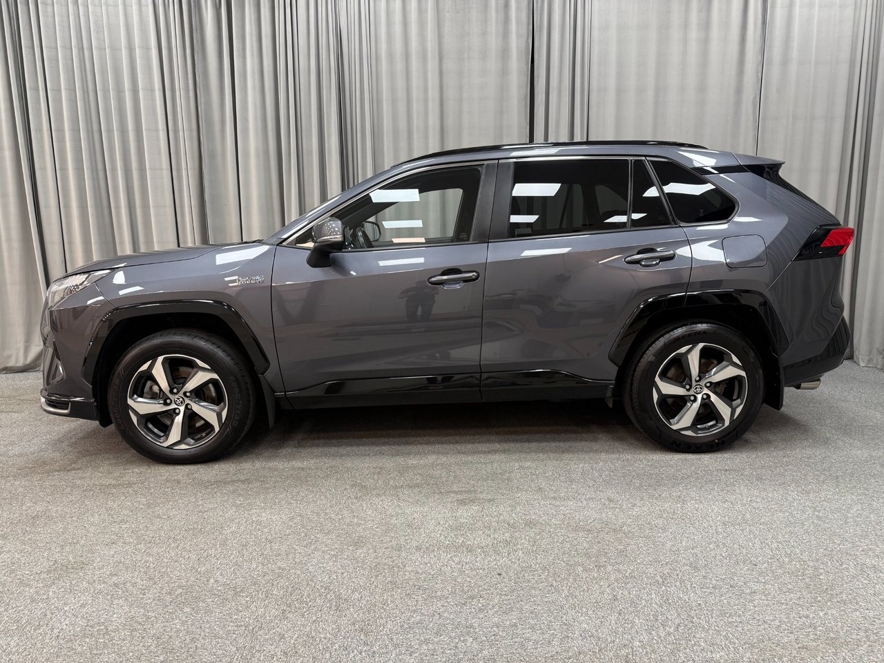 Toyota RAV4 2023, bild 2/10