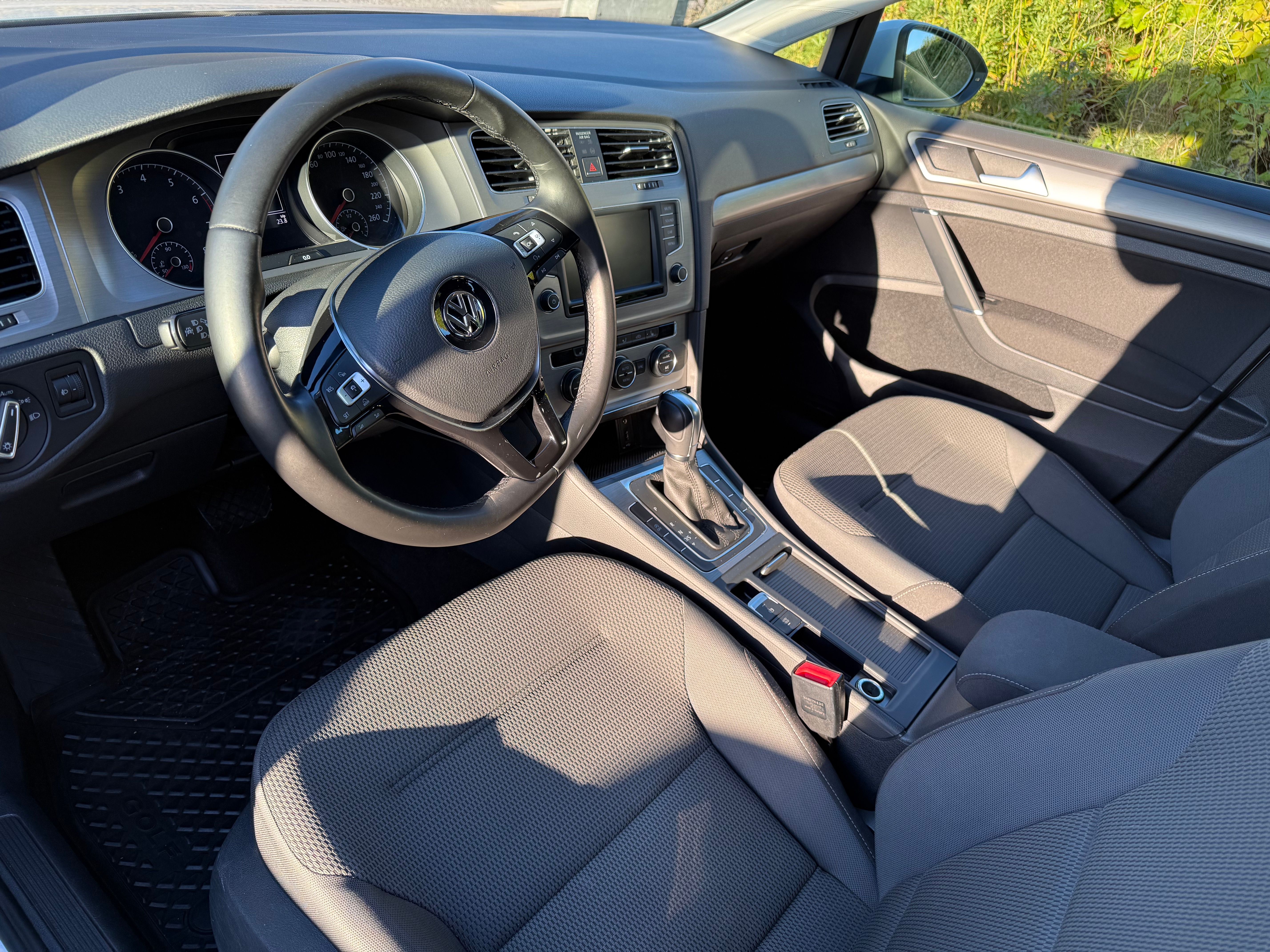 Volkswagen Golf 2016, bild 6/7