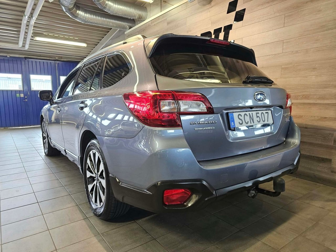 Subaru Outback 2.0 4WD Lineartronic 2016, bild 3/10